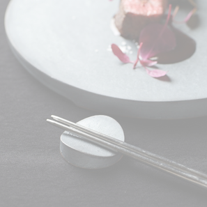 TSUKI 月 丸三安田瓦工業