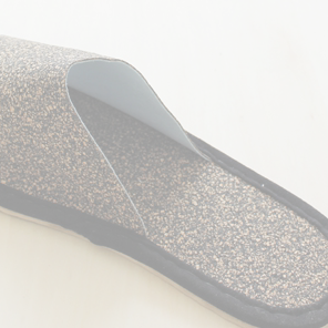 GOMK arenot コルク