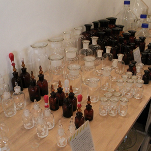 リカシツ 関谷理化 清澄白河 店舗